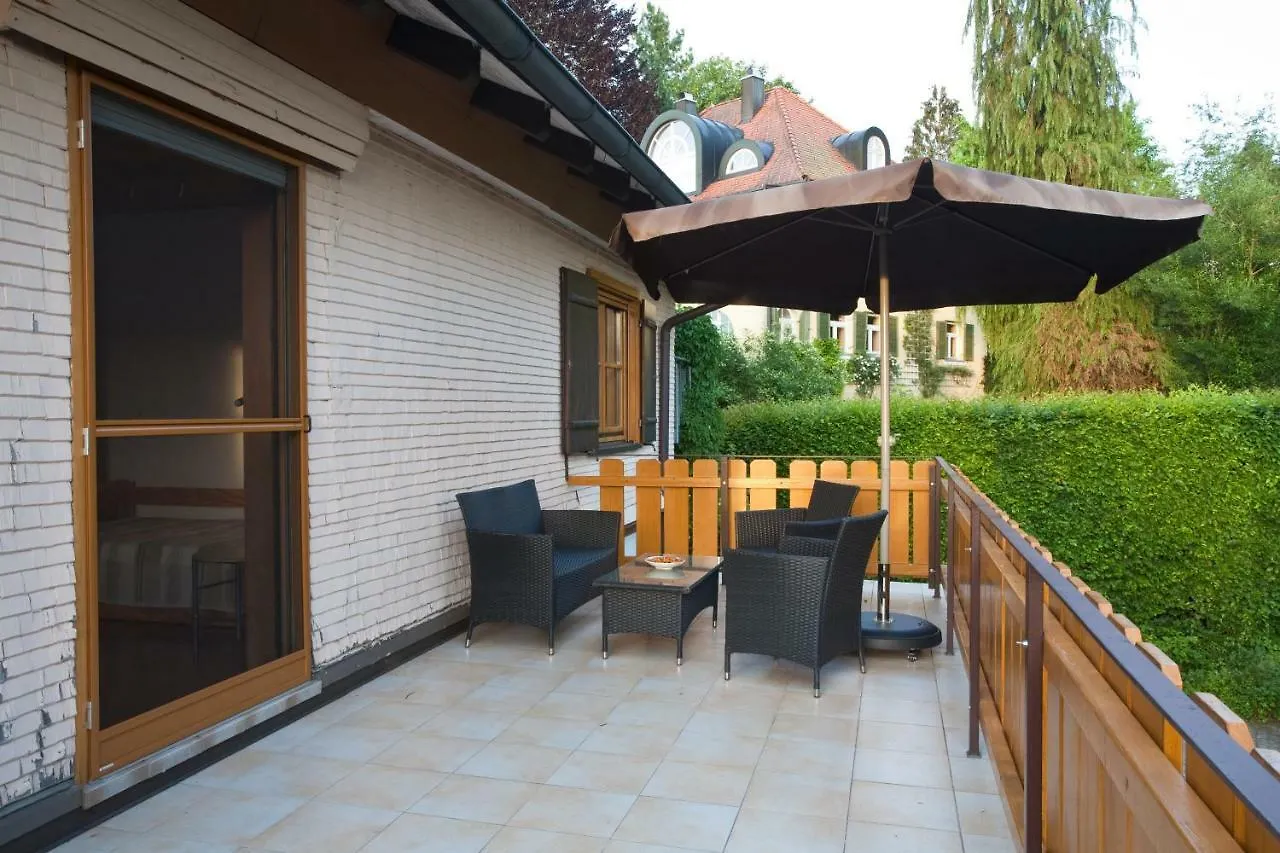 Ferienhaus Wetzel ويلر-سيمربيرغ